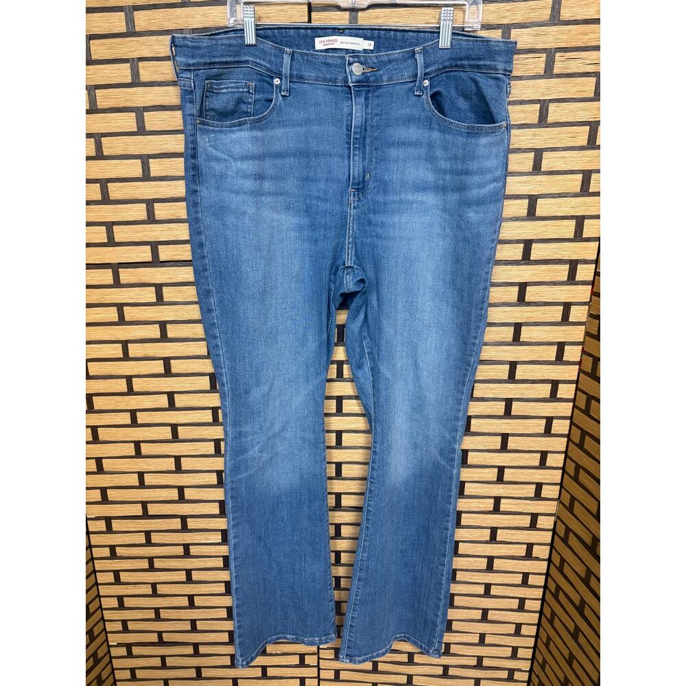 Levi Strauss Signature Mid Rise Bootcut Jeans Size 18